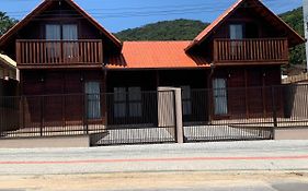 Chalés Vô João